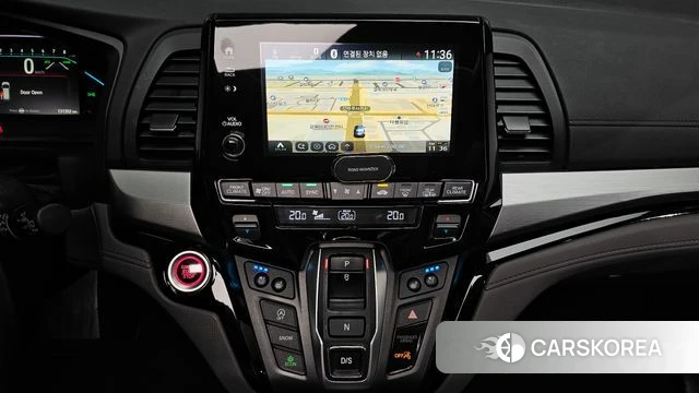 Honda Odyssey 2018 Белый из Кореи, фото 3