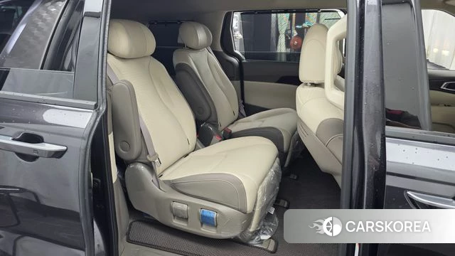Kia The New Carnival 4th Generation 2024 Серый из Кореи, фото 3