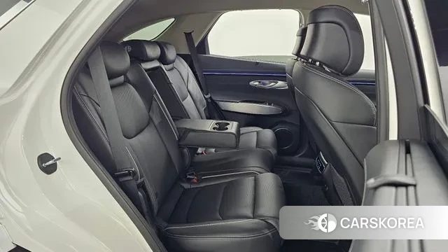 Genesis GV70 2024 Белый из Кореи, фото 3