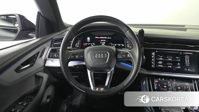 Audi Q8 (4M) 2021 Черный из Кореи, фото 3