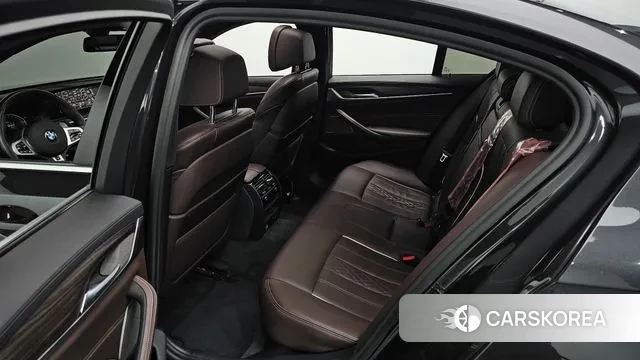 BMW 5 Series (G30) 2020 Серый из Кореи, фото 3