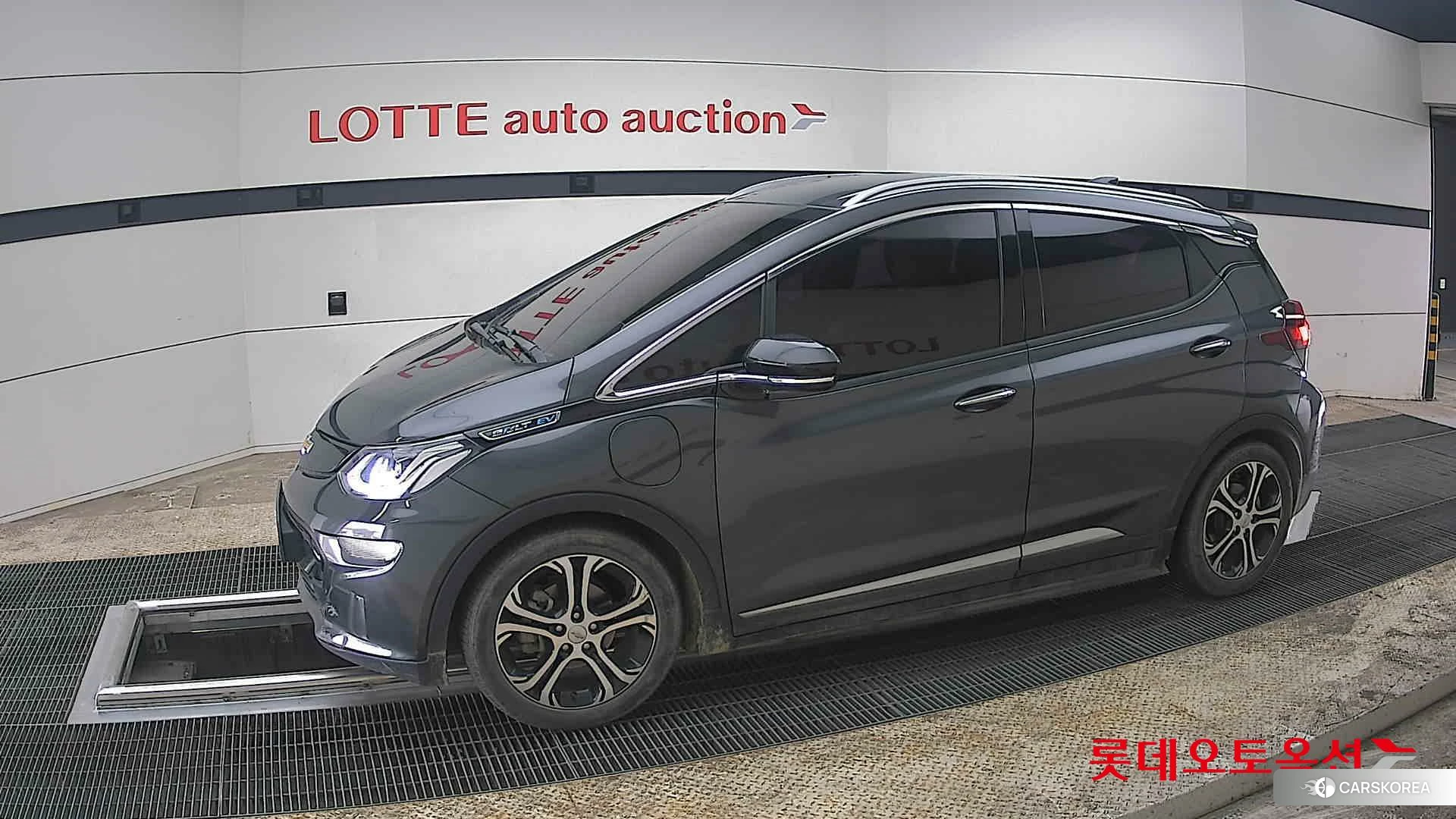 Korea G M Bolt (EV) 2019 Metallic Gray из Кореи, фото 3