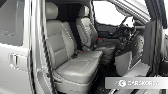 Hyundai The New Grand Starex 2019 Серебряный из Кореи, фото 3