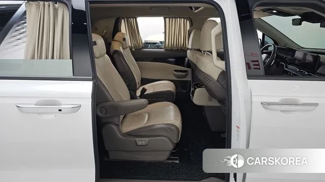 Kia Carnival 4th generation 2020 Белый из Кореи, фото 3