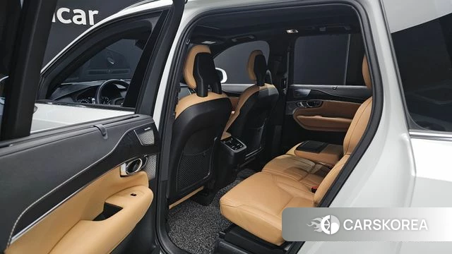 Volvo XC90 second Generation 2021 Белый из Кореи, фото 3