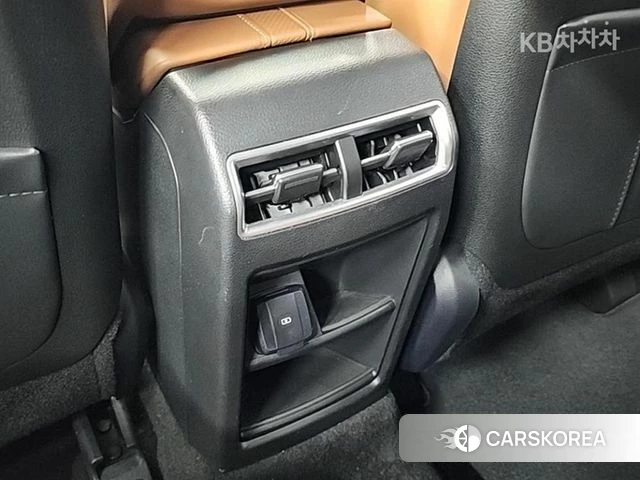 Ssangyong Torres 2023 Черный из Кореи, фото 3