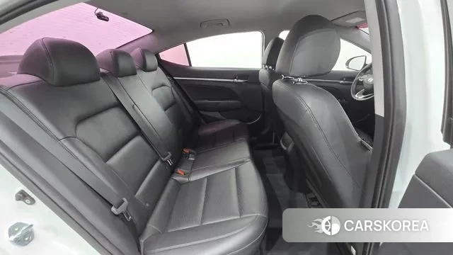 Hyundai The New Avante AD 2018 Белый из Кореи, фото 3