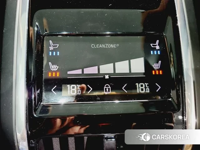 Volvo S90 2024 Черный из Кореи, фото 3