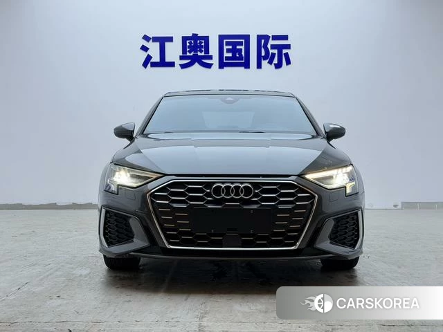 Audi A3 2022 Темно-серый из Китая, фото 3