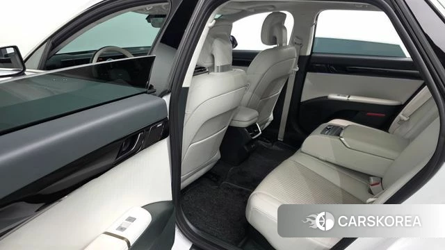 Hyundai Grandeur Hybrid (GN7) 2024 Белый из Кореи, фото 3