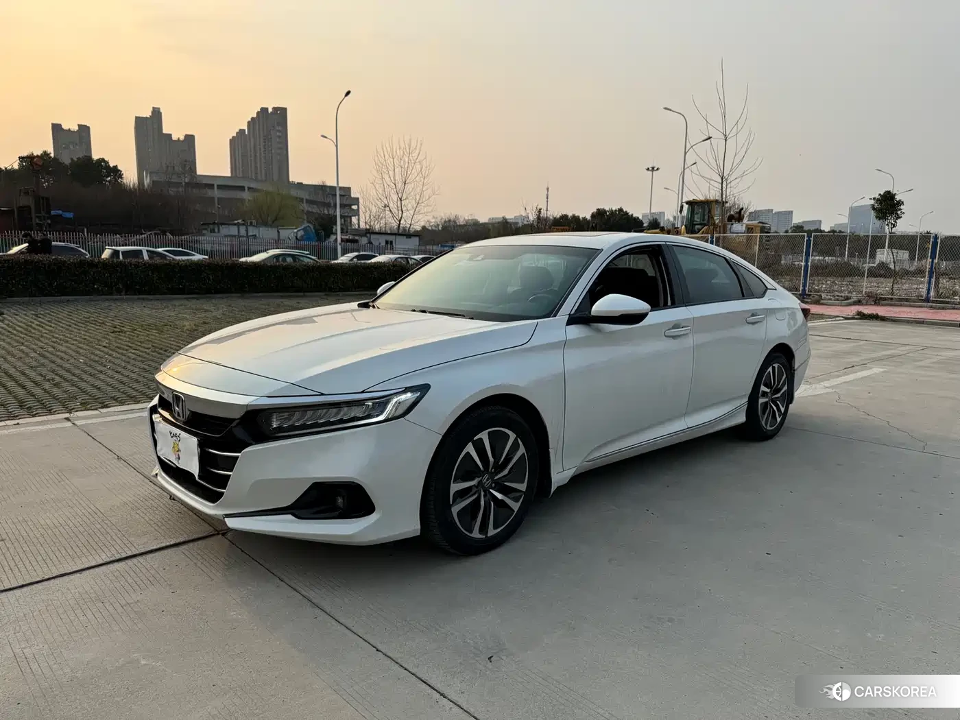 Honda Accord 2022 Белый из Китая, фото 3