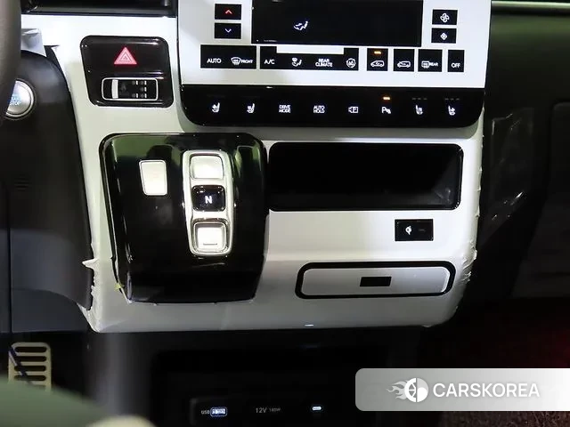 Hyundai Staria 2024 Белый из Кореи, фото 3