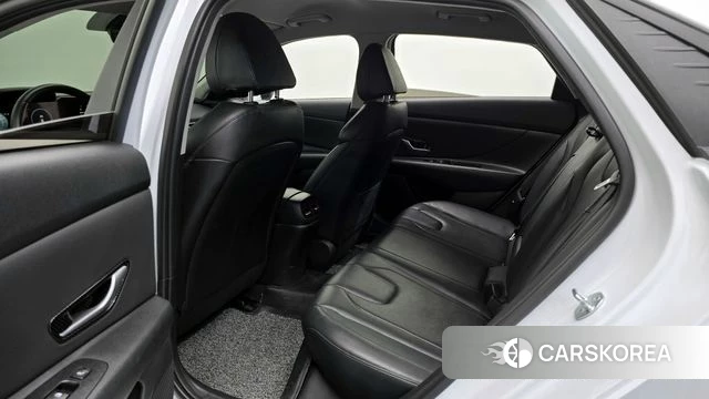 Hyundai Avante (CN7) 2022 Белый из Кореи, фото 3