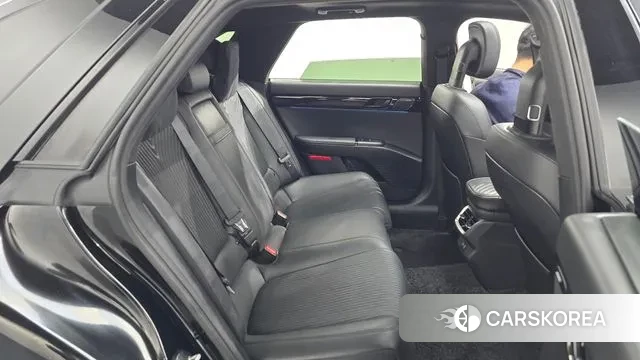 Hyundai Grandeur Hybrid (GN7) 2023 Черный из Кореи, фото 3