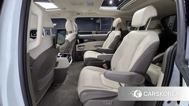 Kia Carnival 4th generation 2023 Белый из Кореи, фото 3