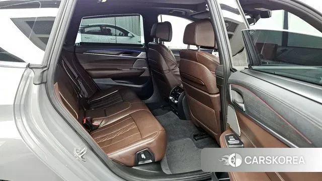 BMW 6 Series GT (G32) 2022 Серый из Кореи, фото 3