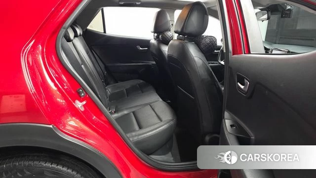 Kia Stonic 2018 Красный из Кореи, фото 3