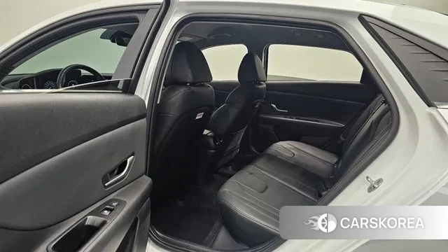 Hyundai Avante (CN7) 2021 Белый из Кореи, фото 3