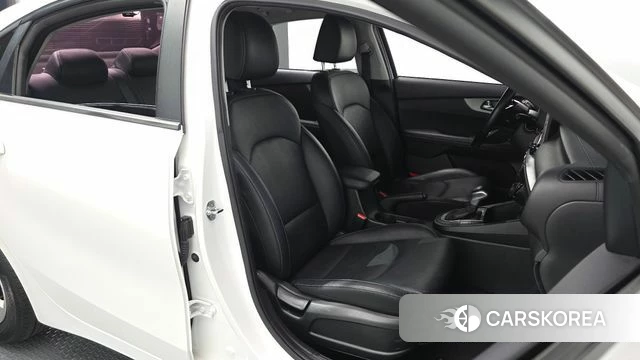 Kia Come New K3 2020 Белый из Кореи, фото 3