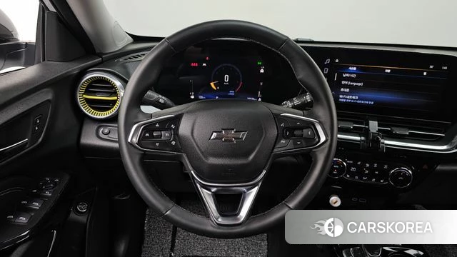 Chevrolet (GM Daewoo) Trax Crossover 2023 Белый из Кореи, фото 3