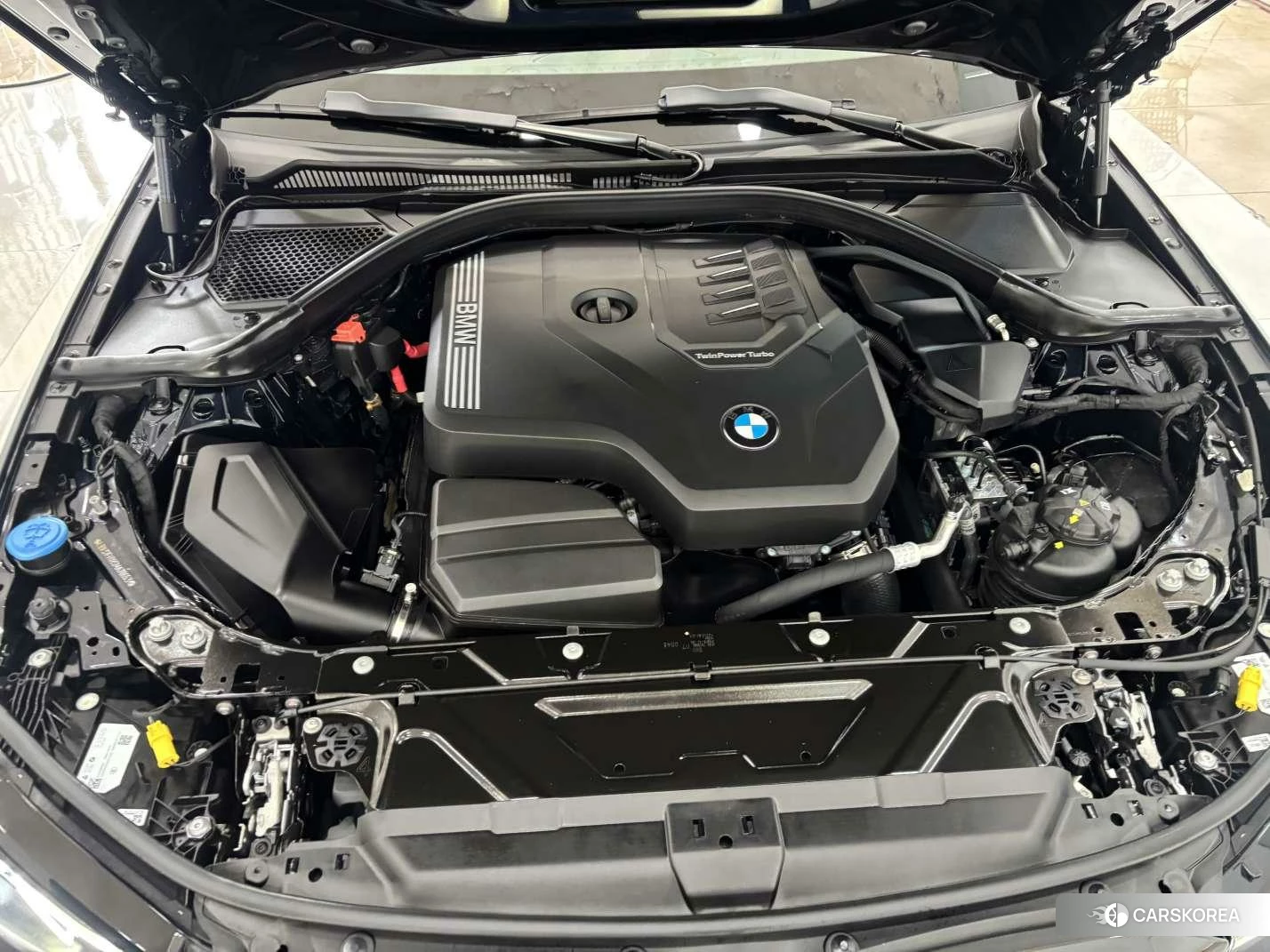 BMW 3 series 2024 Черный из Китая, фото 3