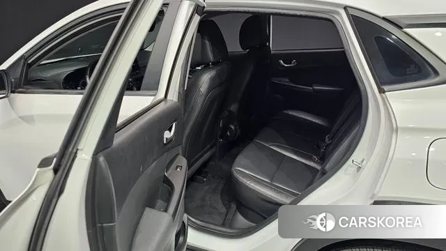 Hyundai The New Kona 2022 Белый из Кореи, фото 3