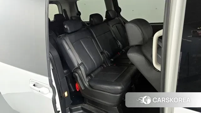 Hyundai Staria 2024 Белый из Кореи, фото 3