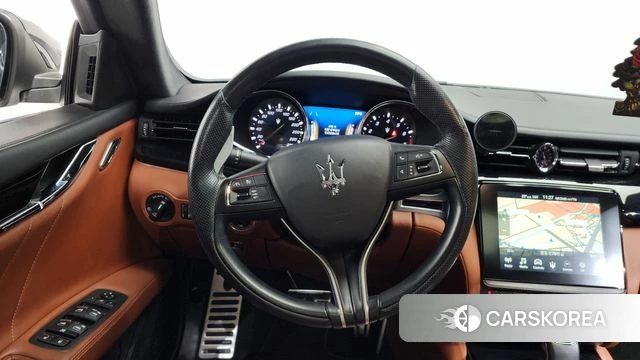 Maserati Quattroporte 2020 Черный из Кореи, фото 3