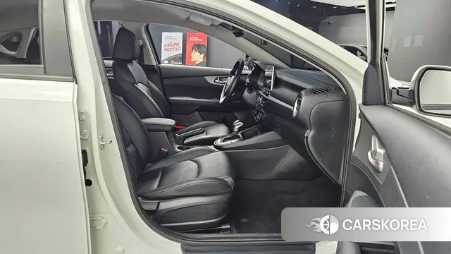 Kia Come New K3 2019 Белый из Кореи, фото 3