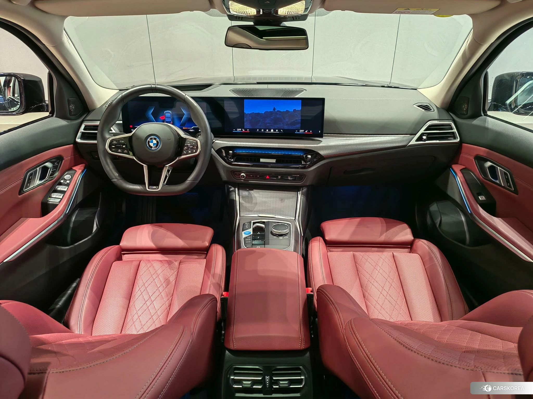 BMW i3 2024 Черный из Китая, фото 3