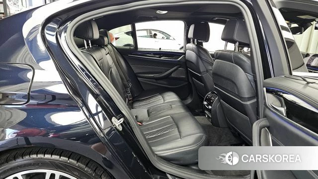 BMW 5 Series (G30) 2020 Черный из Кореи, фото 3