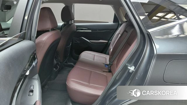 Kia Seltos 2022 Серый из Кореи, фото 3