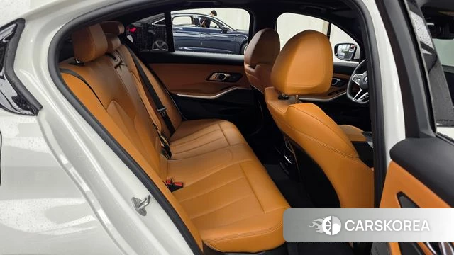 BMW 3 Series (G20) 2025 Белый из Кореи, фото 3