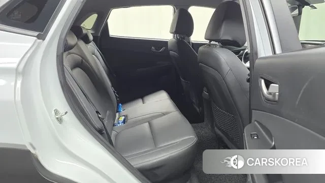 Hyundai Kona 2018 Белый из Кореи, фото 3