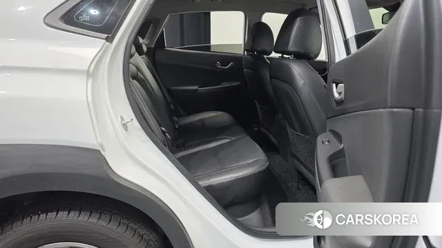 Hyundai Kona 2018 Белый из Кореи, фото 3