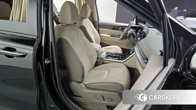 Kia Carnival 4th generation 2022 Черный из Кореи, фото 3