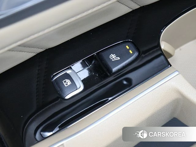 Kia The New Sorento 4th Generation 2023 Белый из Кореи, фото 3