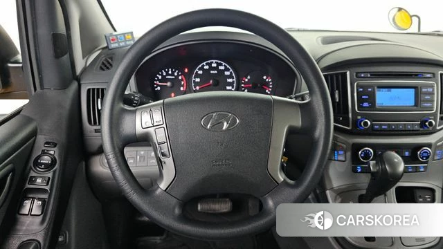 Hyundai The New Grand Starex 2018 Желтый из Кореи, фото 3