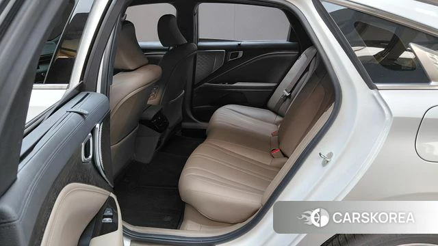Kia K8 Hybrid 2023 Белый из Кореи, фото 3