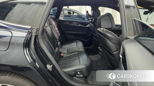 BMW 6 Series GT (G32) 2021 Черный из Кореи, фото 3