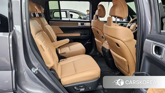 Hyundai Santa Fe (MX5) 2024 Серый из Кореи, фото 3