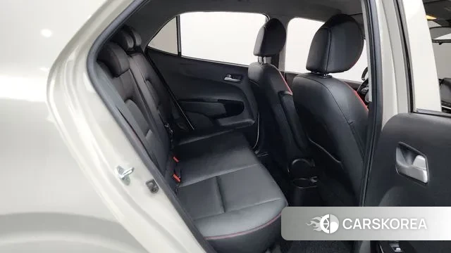 Kia Morning Urban (JA) 2022 Жемчужный цвет из Кореи, фото 3