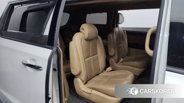 Kia The New Carnival 2019 Белый из Кореи, фото 3