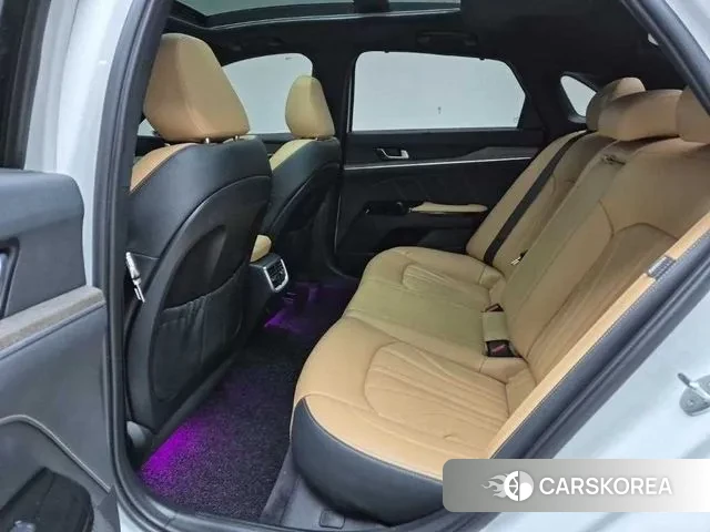 Kia K5 3rd generation 2021 Белый из Кореи, фото 3