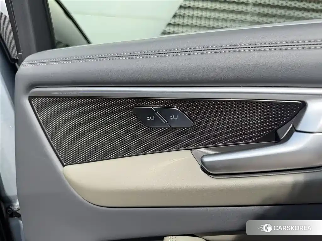 Audi A6L 2026 Черный из Китая, фото 3