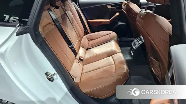 Audi A5 (F5) 2023 Белый из Кореи, фото 3