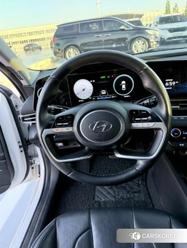 Hyundai Avante Hybrid (CN7) 2022 Белый из Кореи, фото 3