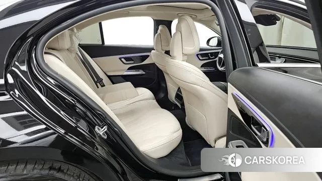 Mercedes-Benz E-Class W214 2025 Черный из Кореи, фото 3