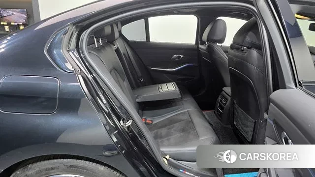 BMW 3 Series (G20) 2022 Черный из Кореи, фото 3