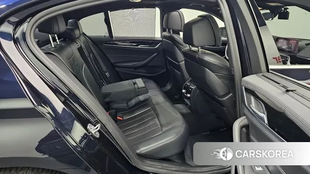 BMW 5 Series (G30) 2019 Черный из Кореи, фото 3